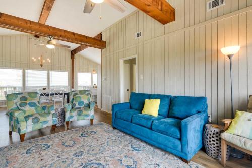 Near Boat Ramp: Home w/ Deck & Grill in Freeport in San Luis Island (TX)