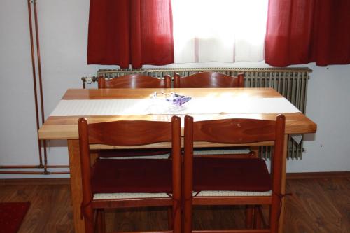 Apartment Marija in Poljanak