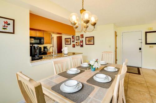 Laguna Bay Condo with Pool 7 Mi to Disney World! in Kissimmee, USA