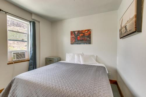 Central Lava Hot Springs Studio with Deck and Views! - image 6