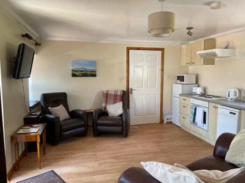 Corehouse Farm Cottages - Dairy, Granary & Sawmill