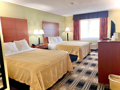 Quality Inn & Suites Wisconsin Dells Downtown - Waterparks Area