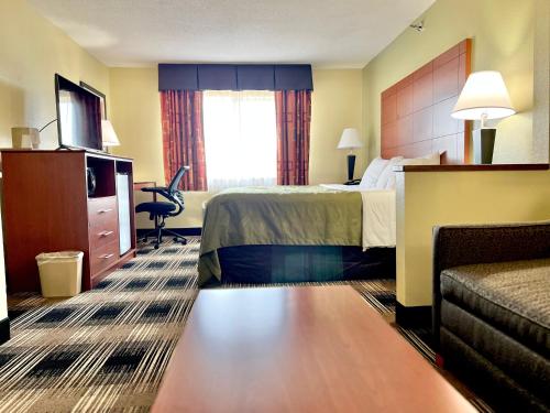 Quality Inn & Suites Wisconsin Dells Downtown - Waterparks Area