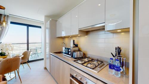 Primestay - Sobha Waves 2BR in Sobha Hartland - main image