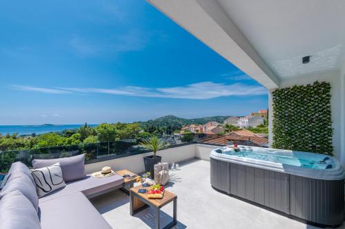 K&N LuxApartment - Jacuzzi and Magnificent Sea view in Mlini