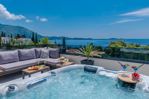 K&N LuxApartment - Jacuzzi and Magnificent Sea view in Mlini