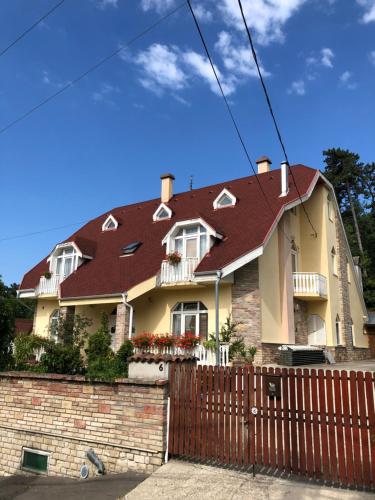  Eva Rooms, Pension in Budakeszi bei Telki