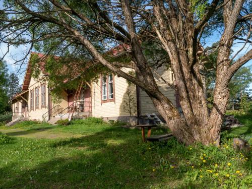 B&B Huutotöyry - Koskivaara - vanha koulu - old school - Bed and Breakfast Huutotöyry