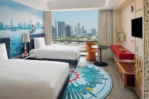 2 twin beds