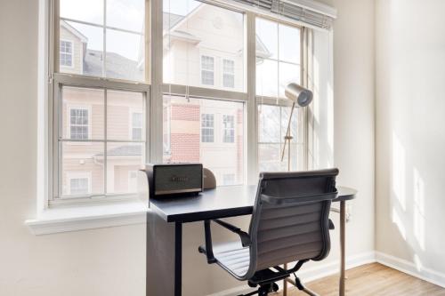 North Bethesda 1br w wd pool gym nr metro WDC-607 in North Bethesda, USA