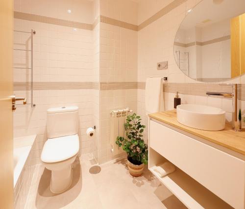 Suite Centro By Silastur, Хихон (фото 10)