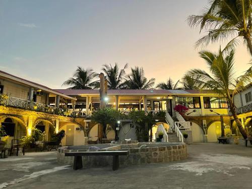 Sunbloom Beachfront Hotel and Restaurant