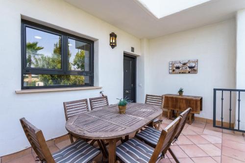Preciosa casa con jardín - Marbella-Estepona