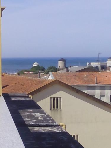  APÚLIA BEACH-Meia Manga- Apartment in Apúlia