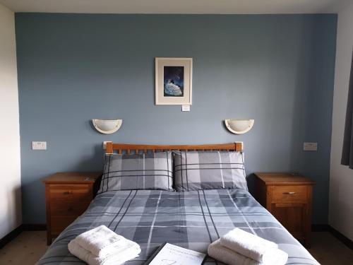 1 double bed