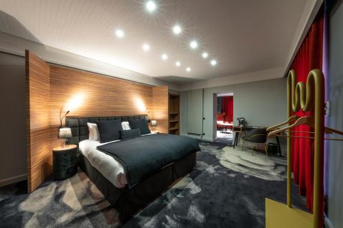 room detail thumbnail 0
