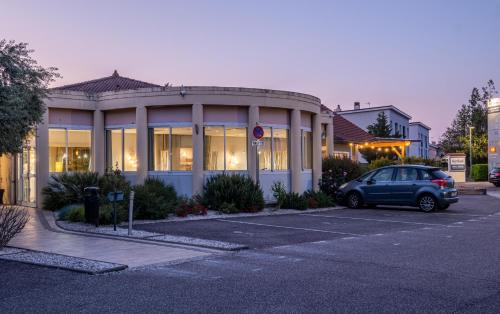 Kyriad Lyon Est - Bron Eurexpo Le Cottage - image 14