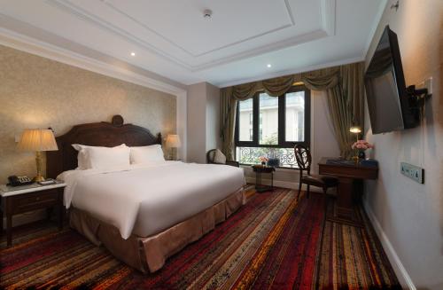 room detail thumbnail 1