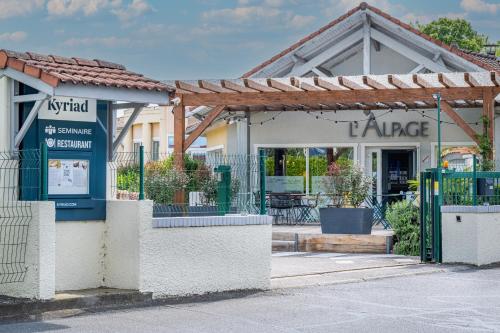 Kyriad Lyon Est - Bron Eurexpo Le Cottage - main image