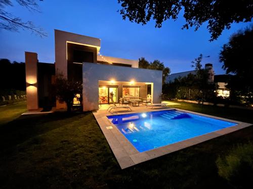 Villa Calella - with Private Pool