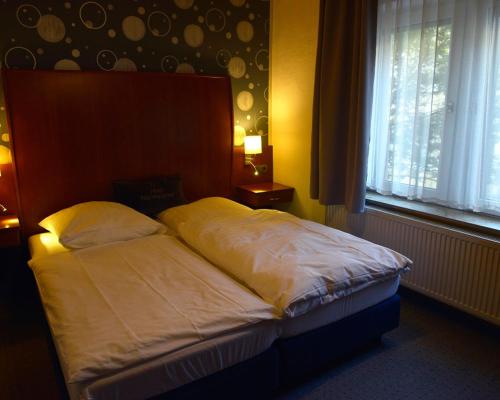 Hotel-Nachtwächter - image 8