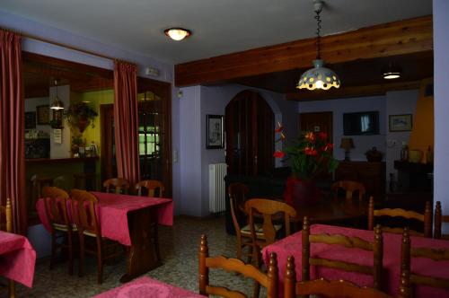 Hostal l'Escon