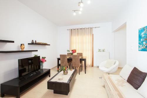 Two-Bedroom Apartment image 7