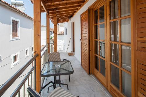 Two-Bedroom Apartment image 5