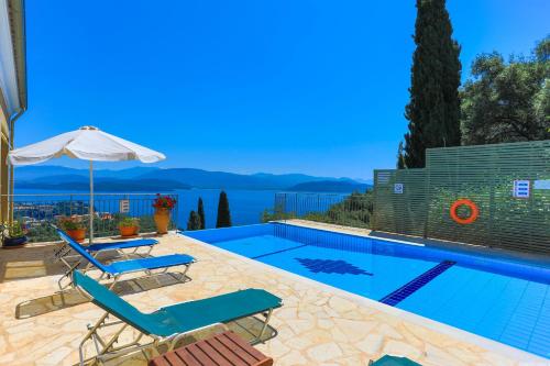  Villa Rose above Agni with amazing views in Kavalléraina