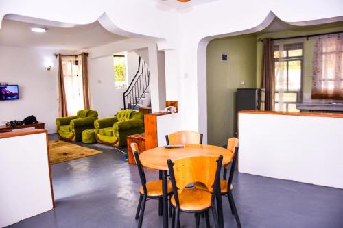 villa Elementaita 3 bedroom with swimming pool