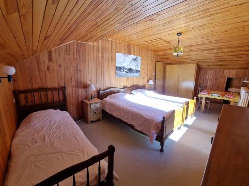 Grand chalet 11 pers, 4 chambres, Sud, proche ski - FR-1-733-72 in Crest-Voland