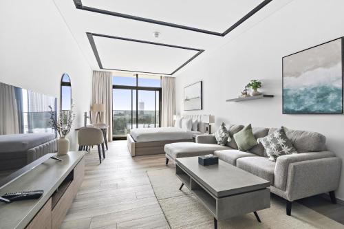 ALiving Luxury Studio I Nicholas Residence, JVC, Dubái
