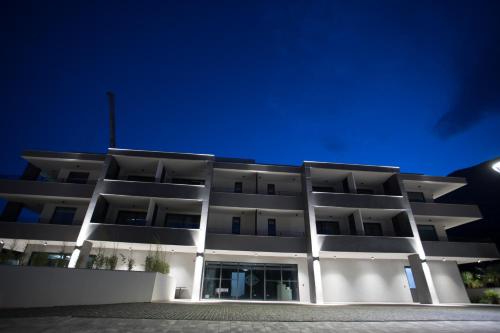 Hotel Crystal - image 2