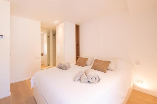 Two-Bedroom Apartment image 8