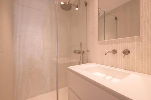 Two-Bedroom Apartment image 4