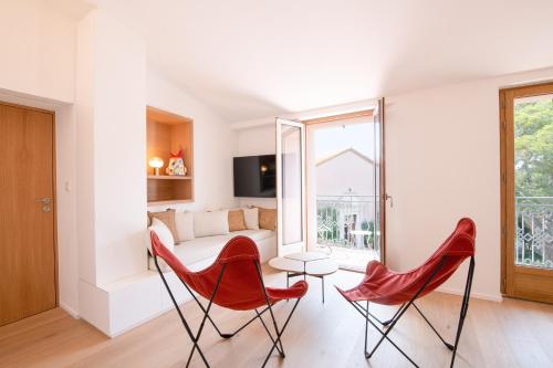 Two-Bedroom Apartment image 3
