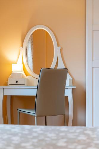 Double or Twin Room with Private Bathroom image 3
