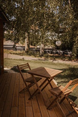 Tinyhaus & Souterrain Apartment auf parkähnlichen Grundstück Seelenzeit in Ortenberg