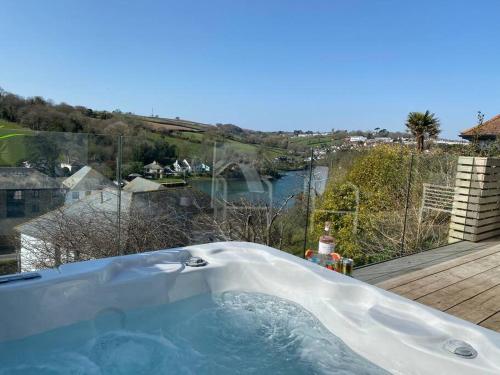 A környék, Paddlers View - Luxurious 2 bed, hot tub. Town centre, water views in Kingsbridge