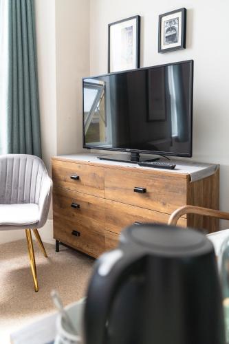 Sleepy Puffin Guest House - image 14