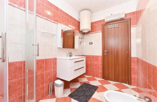 House Marijana 2115 - image 5