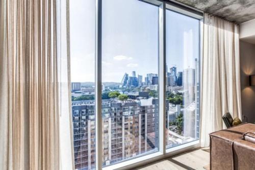 2 BR Lux Panoramic View - Rainey in Austin, USA