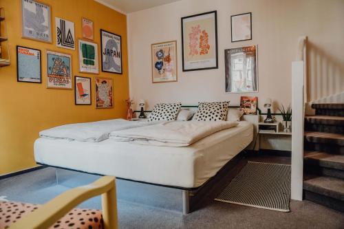 sleepArt room for 2, Celle