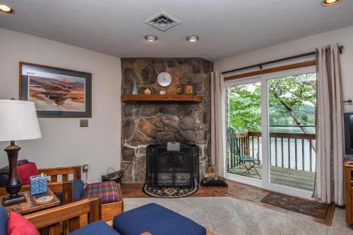 Hartwood Village 05 in McHenry, USA