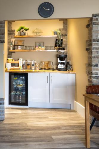 Sleepy Puffin Guest House - image 12