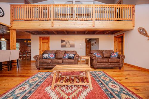 Duck Pond Lodge in McHenry, USA