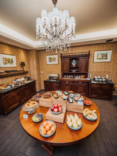 Platan Udvarhaz Platan Udvarhaz