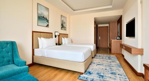 Golden Tulip Jalandhar