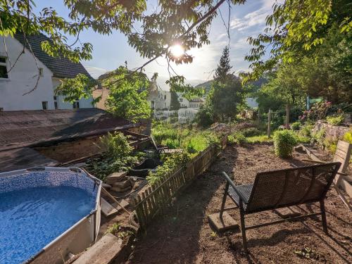 Gemütliche Wohnung - Pool, Garten, Grill, Ausblick - R1