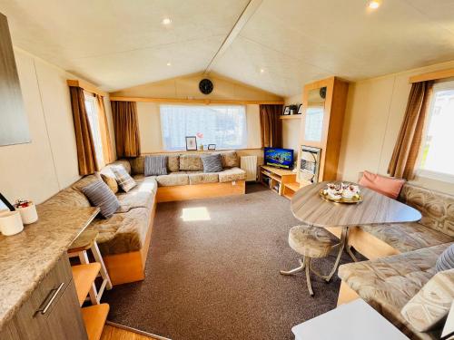 B&B Parkeston - Lola’s Caravan. Your home away from home. - Bed and Breakfast Parkeston